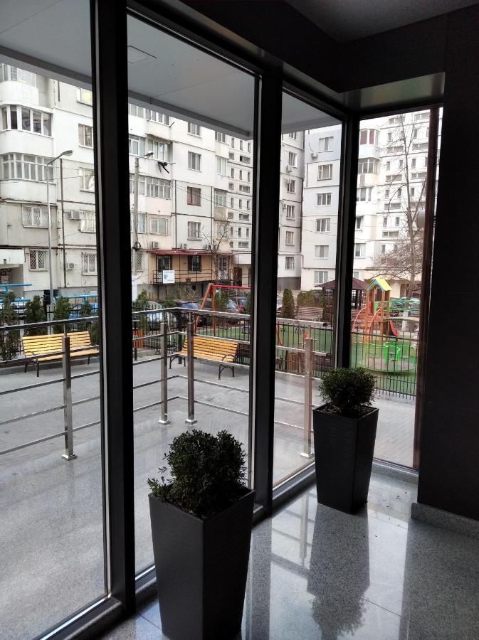 צ'יסינאו Sky House Exclusive Apartments מראה חיצוני תמונה