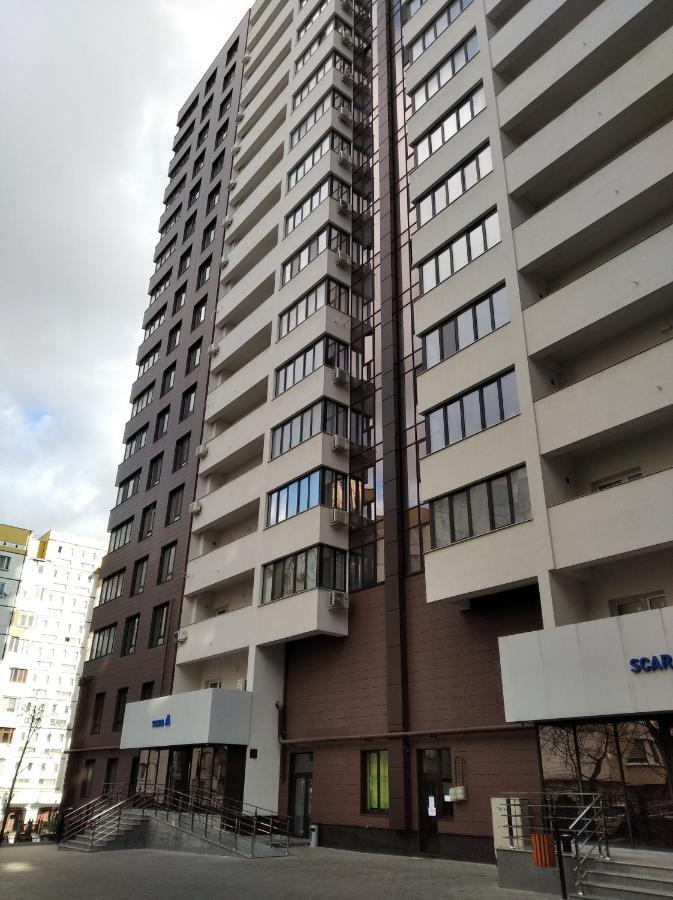 צ'יסינאו Sky House Exclusive Apartments מראה חיצוני תמונה