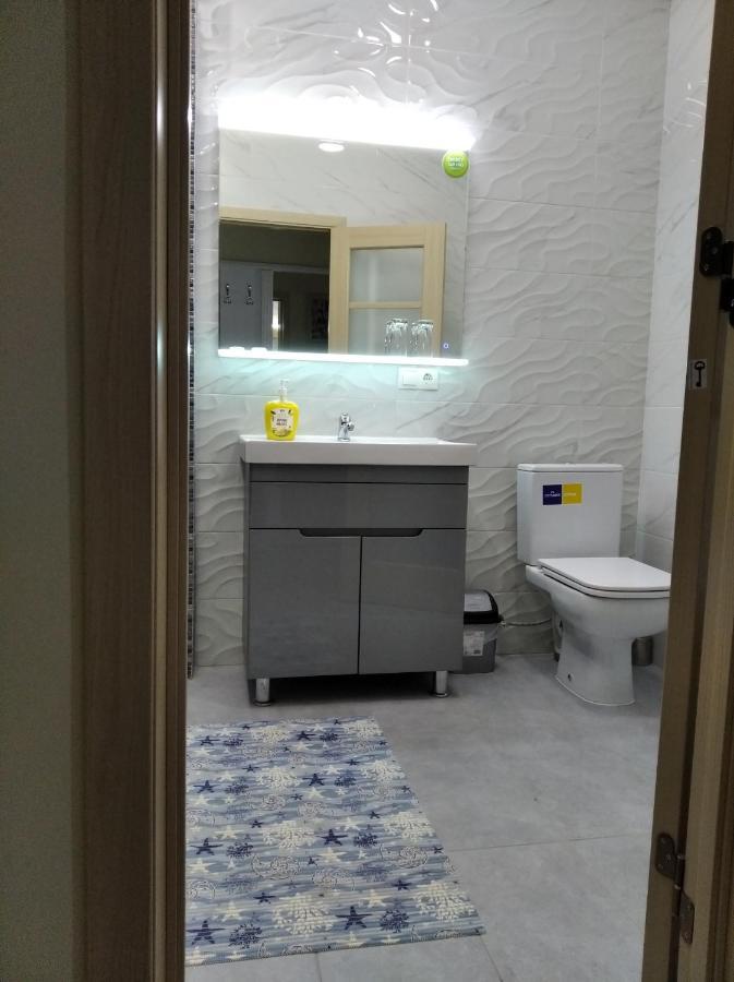 צ'יסינאו Sky House Exclusive Apartments מראה חיצוני תמונה